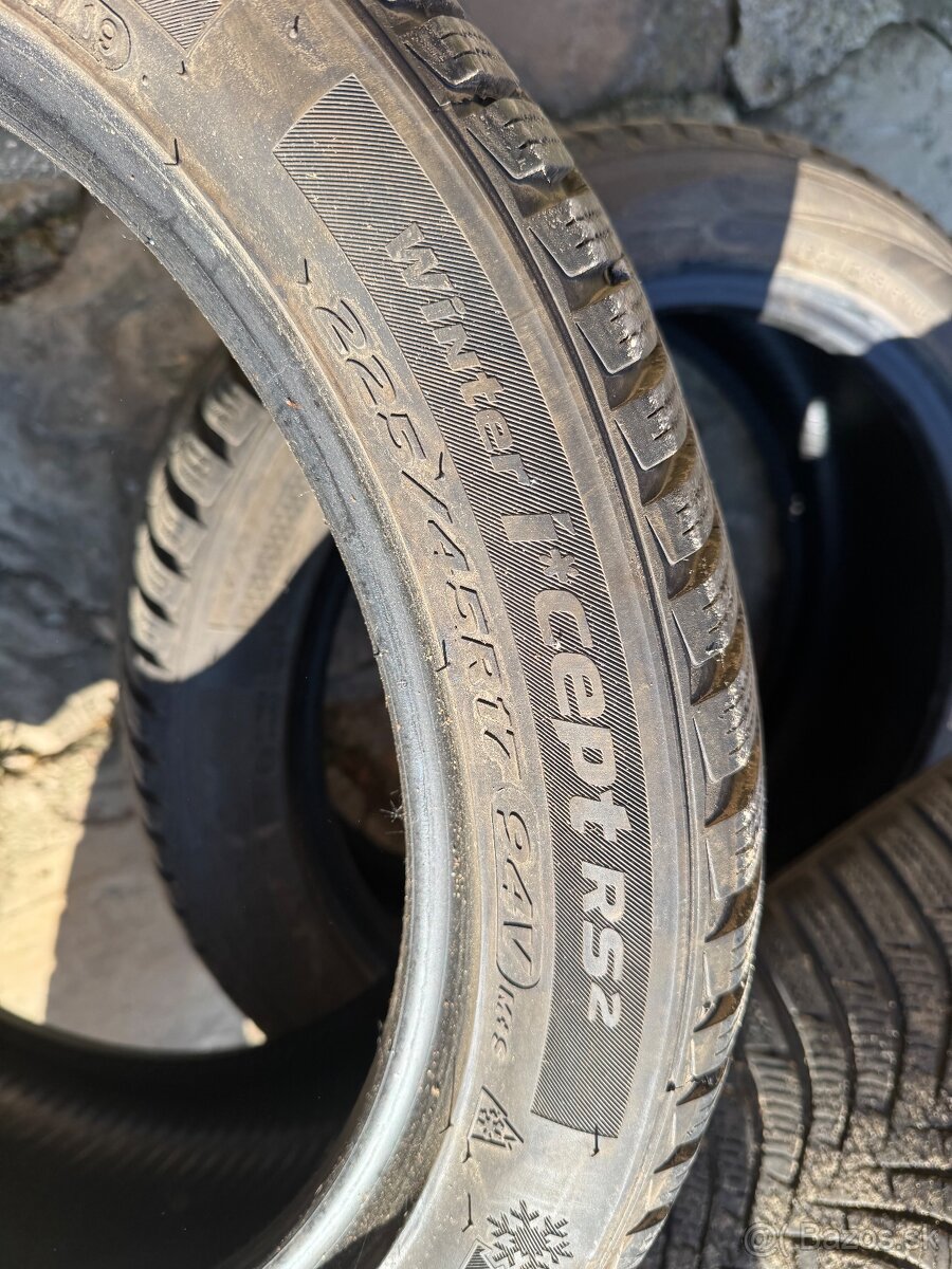 Zimné pneu Hankook 225/45 R17 - 4