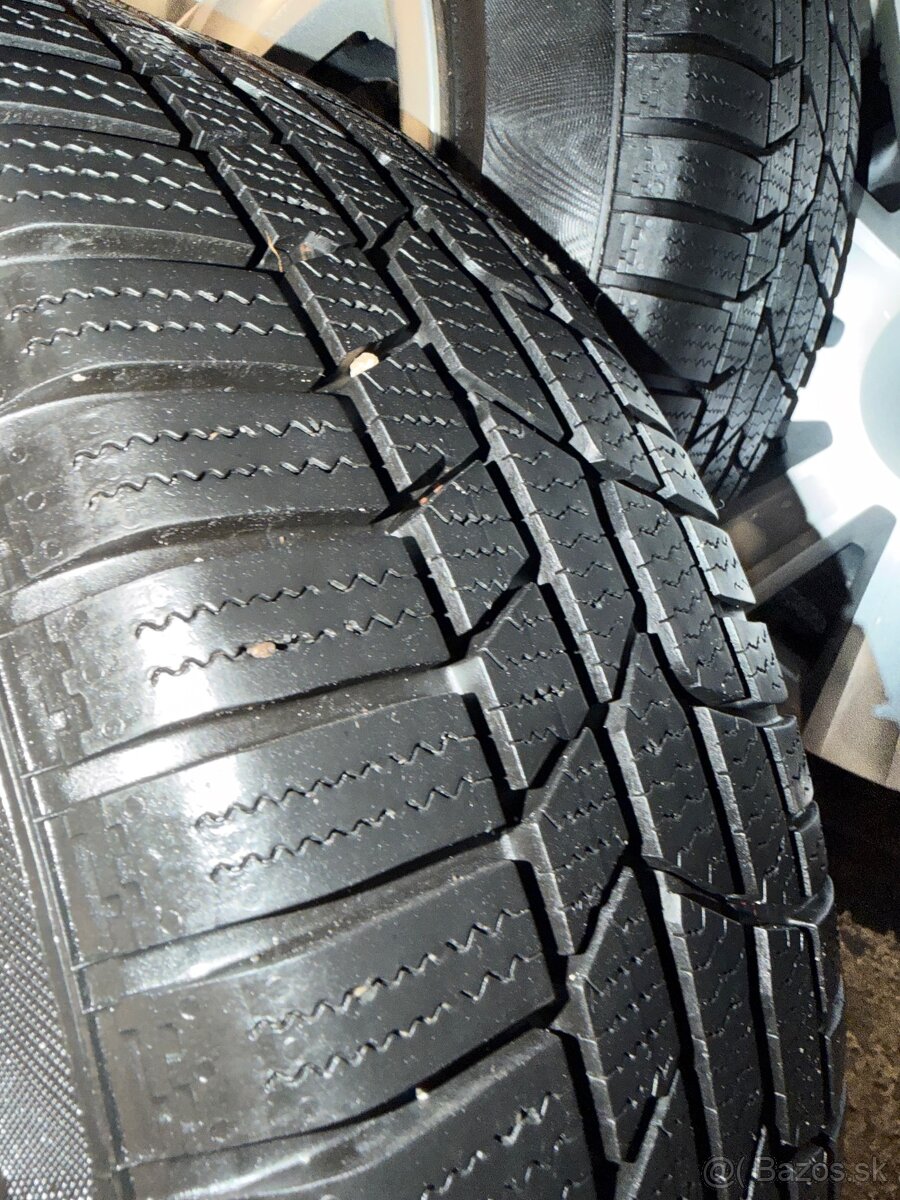 Zimné pneu CONTINENTAL R16 DOT2022 - 4