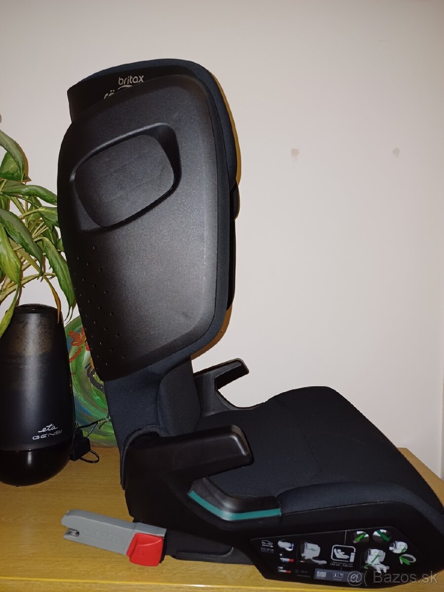 Britax Romer KIDFIX M i-Size, 100-150 cm 15-36 kg - 4