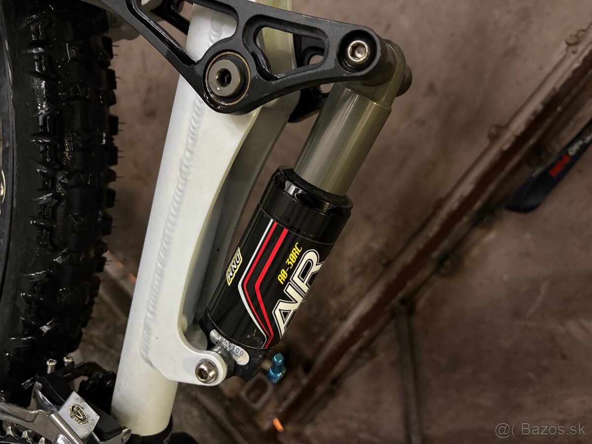 Predám bicykel focus Full - 4