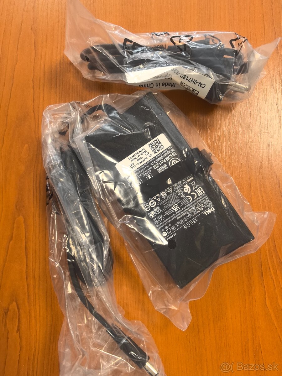 Dokovacia stanica Dell D6000 - 4