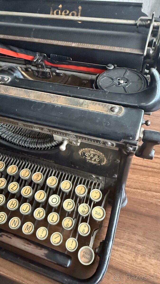 Starozitny pisaci stroj - 4