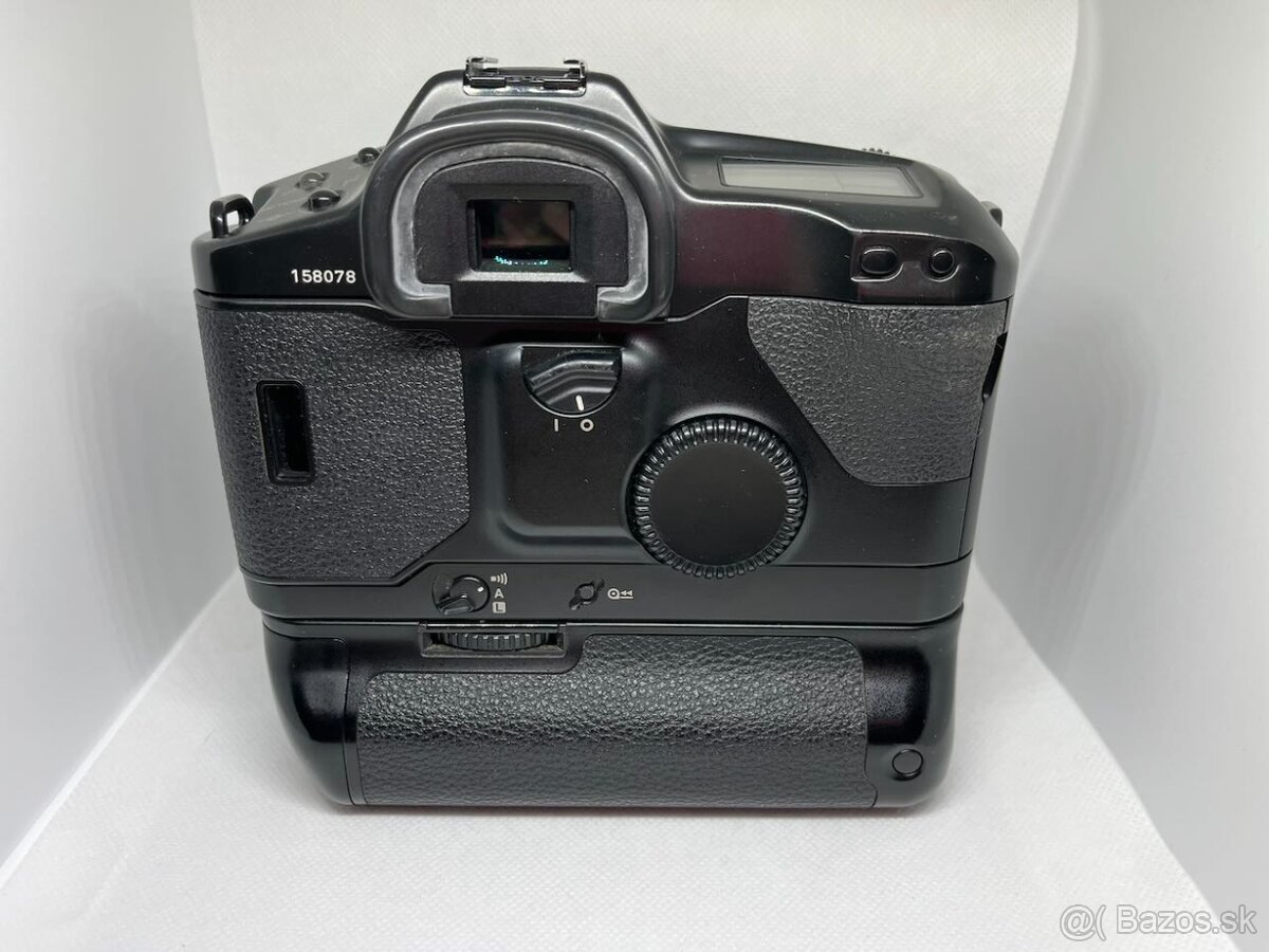 Canon EOS 1 HS - 4