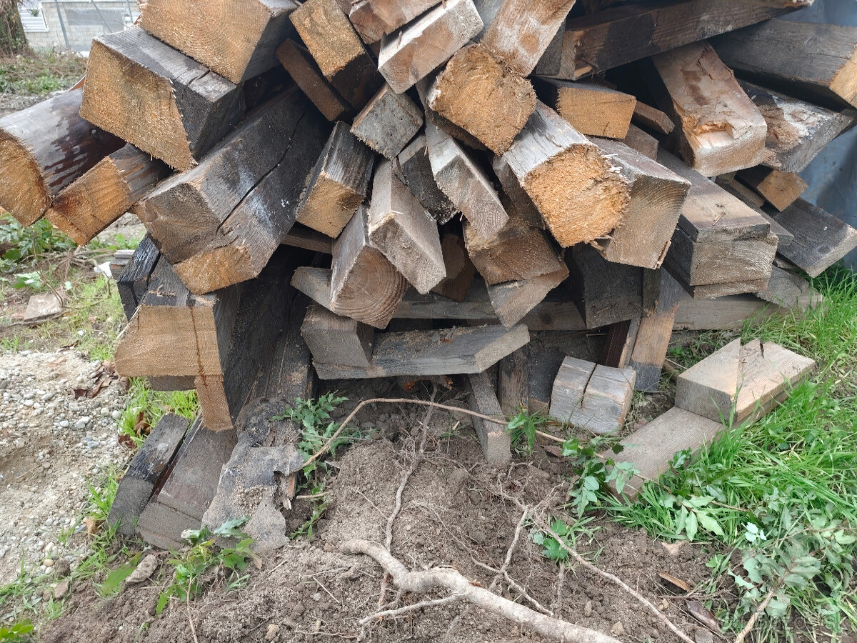 Stavebne rezivo - cca 10m3 - 4