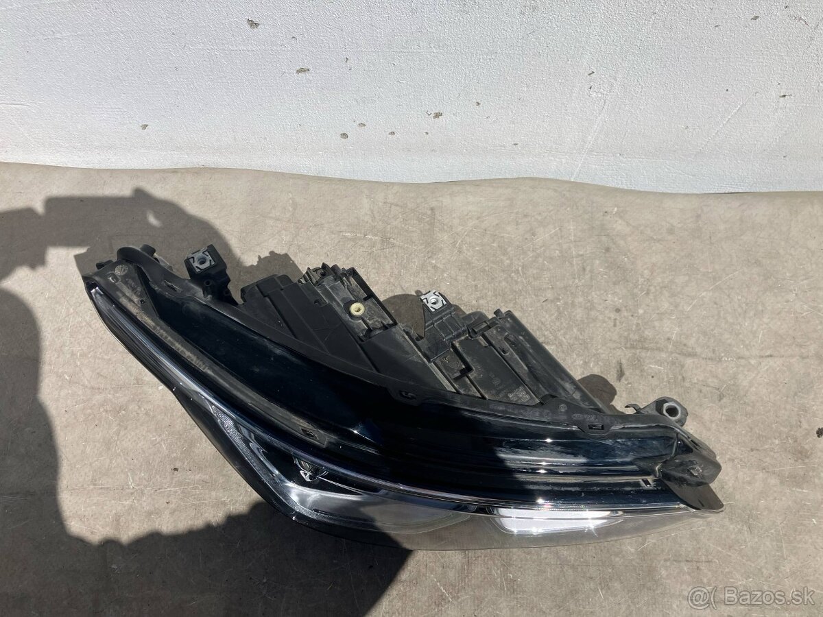 VW GOLF 8 VIII 2020- PRAVÉ PREDNÉ SVETLO IQ LIGHT - 4