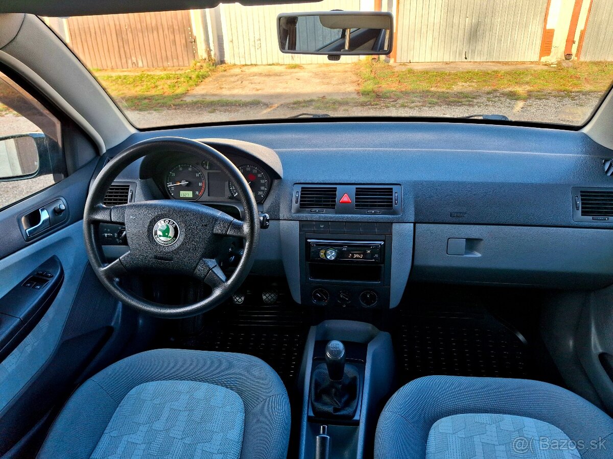 Škoda Fabia 1,4MPi 50KW Benzín, M5, COMFORT, - 4