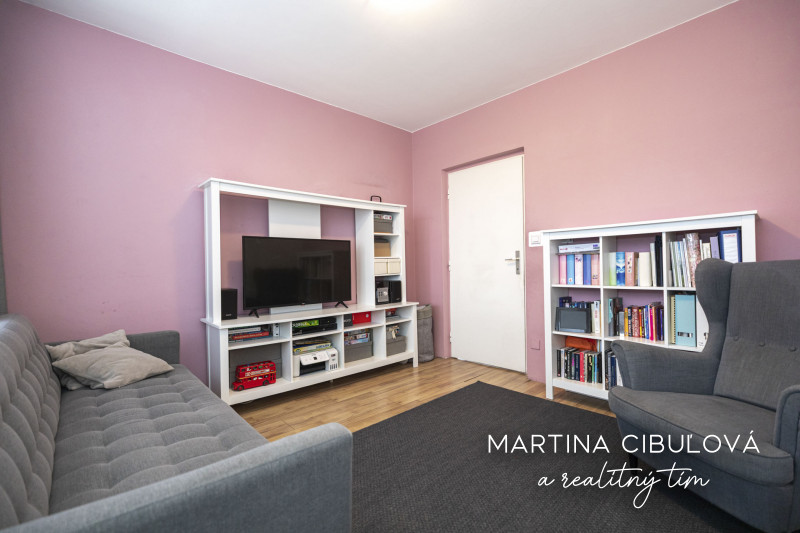 Na predaj je 3-izbový byt, TOP lokalita THK – Banská Bystric - 4