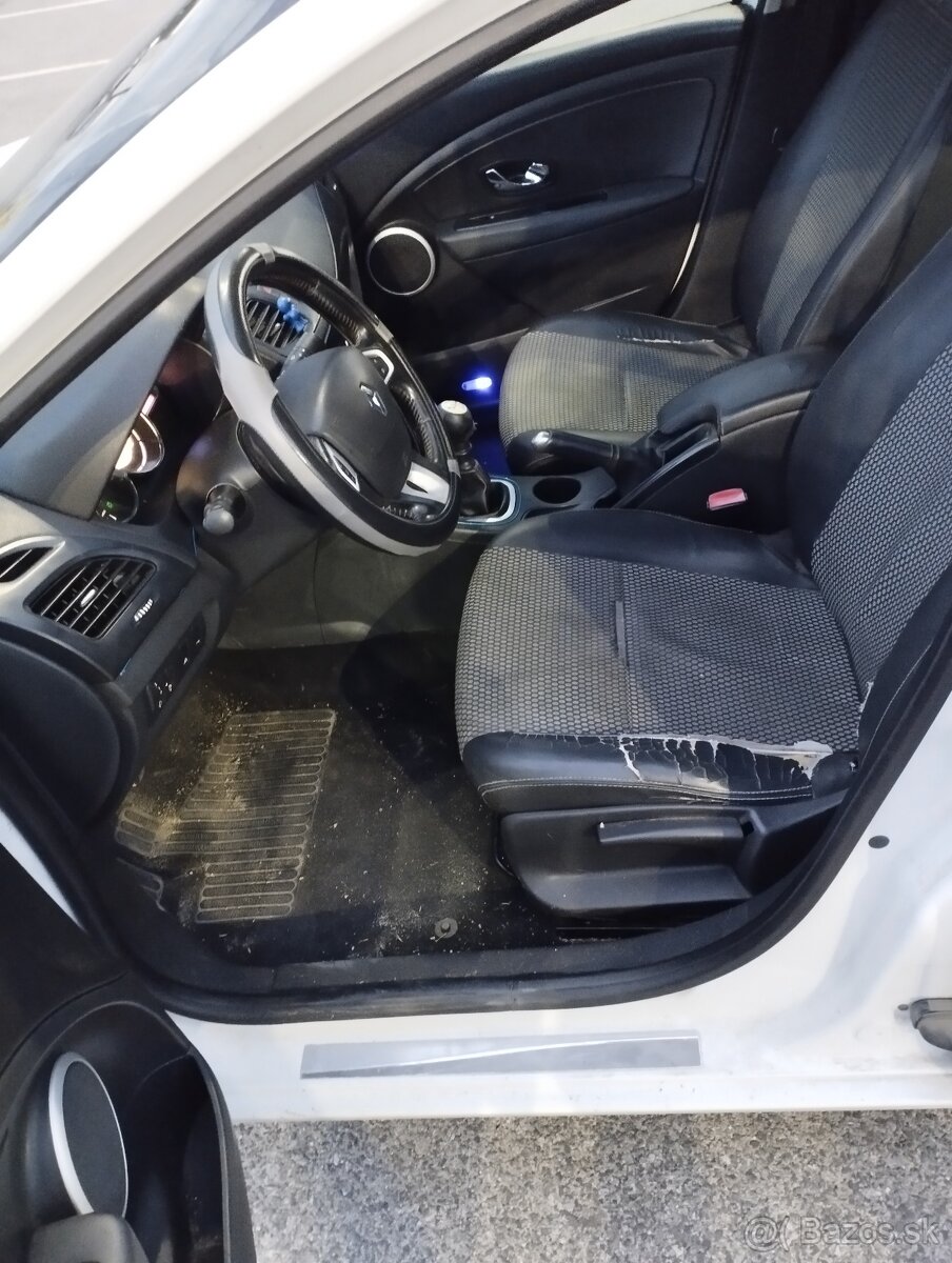 RENAULT FLUENCE 2012 dci - 4