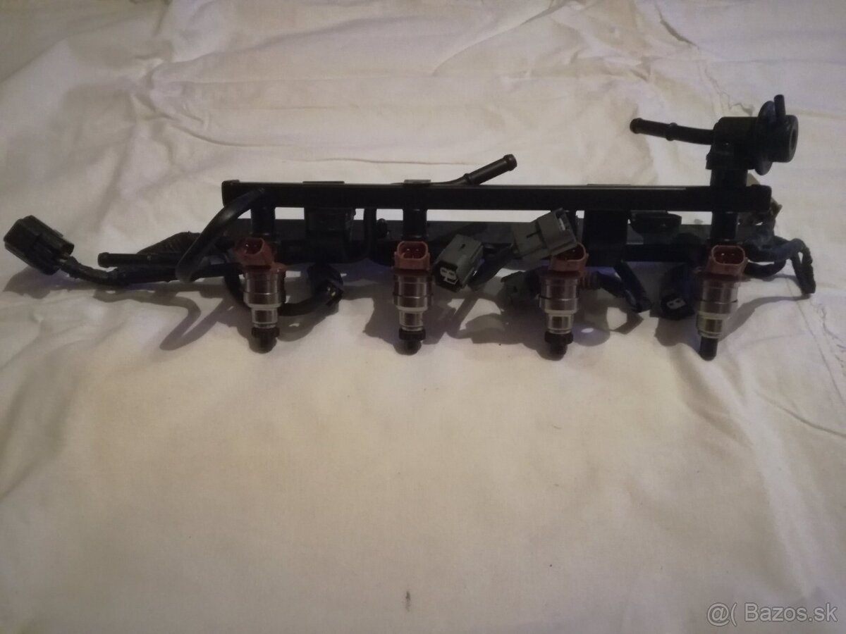 Mazda 323 BG 1.6i r.v.1991 - vstrekovače Denso - 4