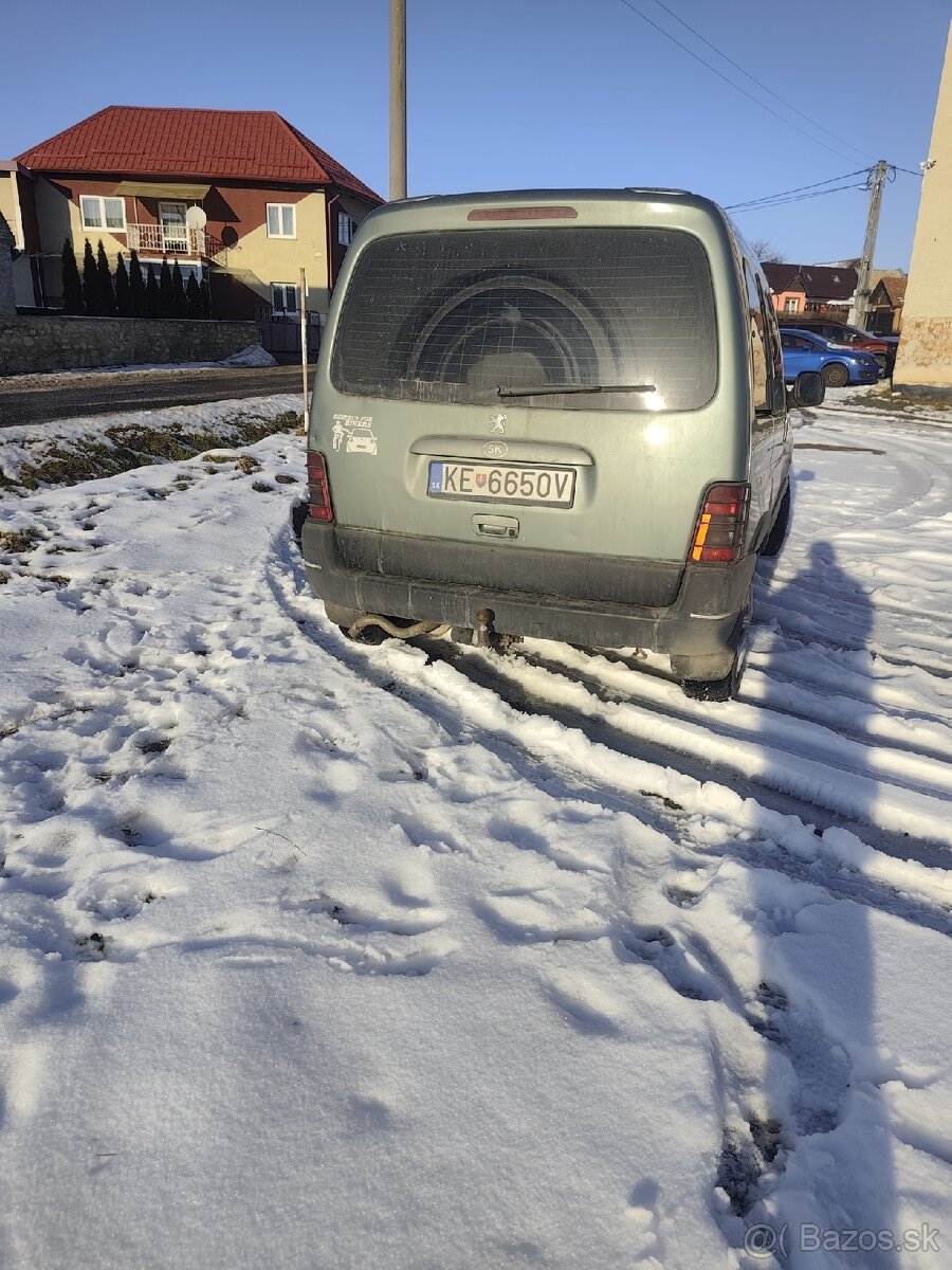 PEUGEOT PARTNER 1.6 - 4
