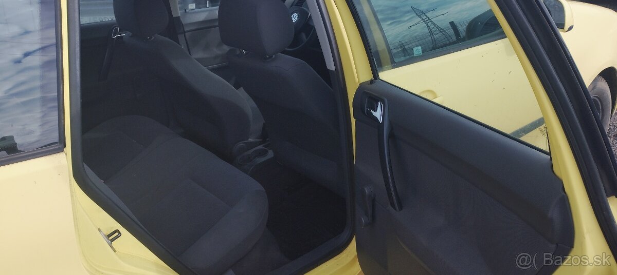 Predám wolsfagen Polo 1.4 benzín - 4