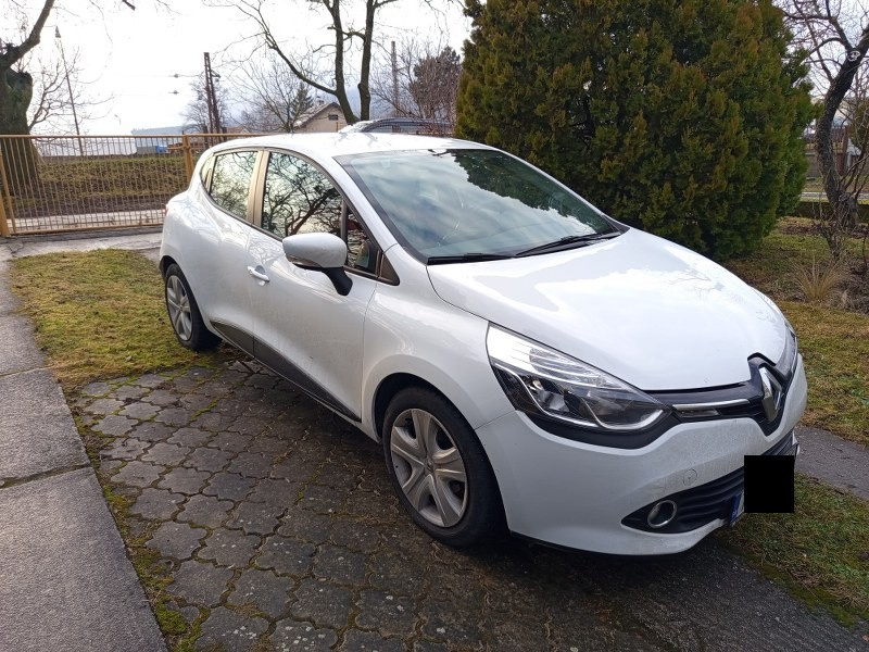 Predám Renault Clio r.v. 2016 , 39 964km - 4