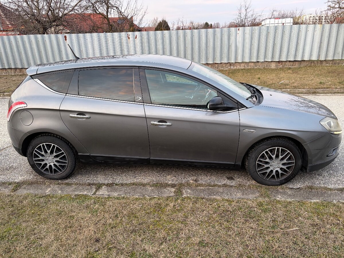 Lancia Delta 1,6 diesel - 4