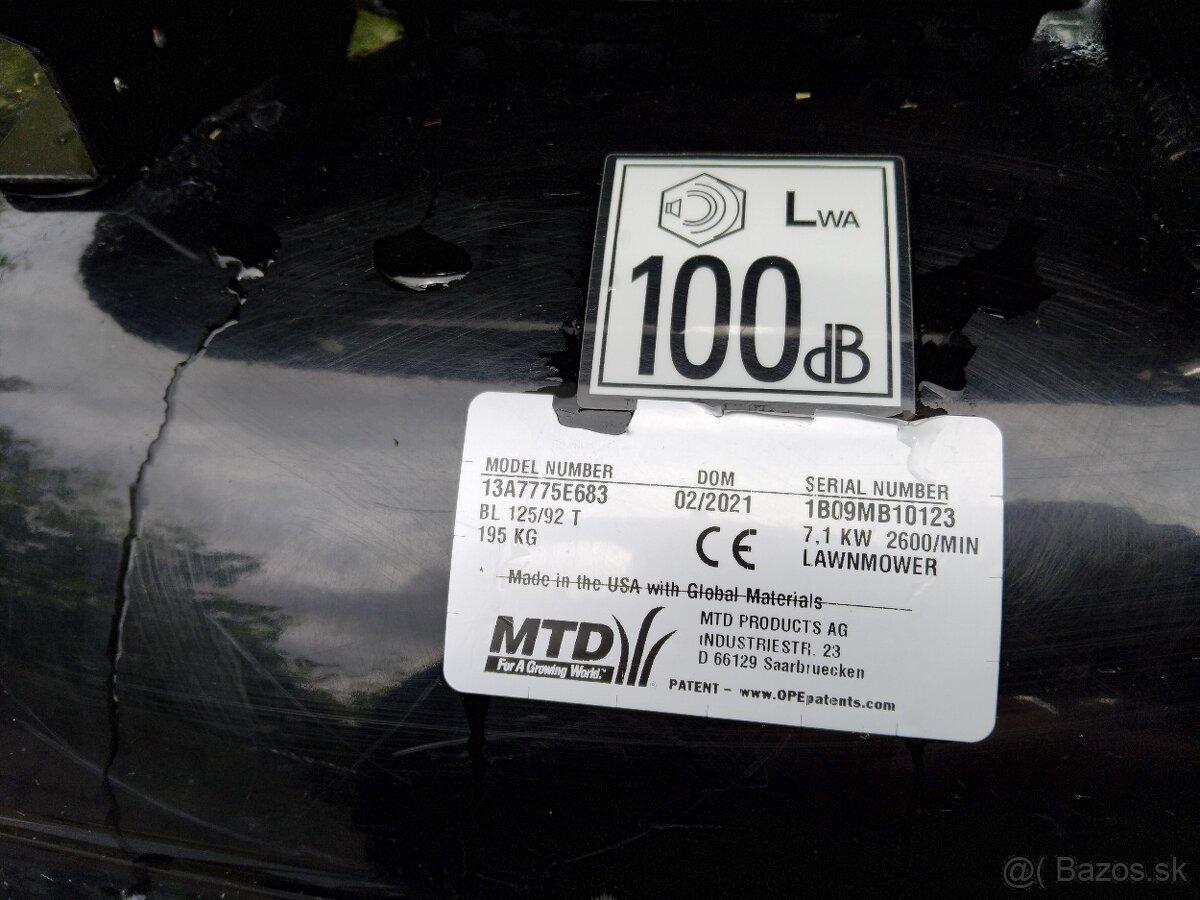 Predám záhradný traktor MTD - 4