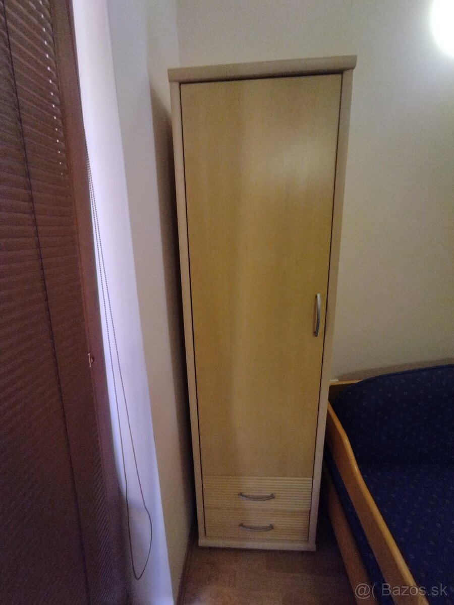 Obývacia zostava - konferenčné stolíky, skrinky - 4