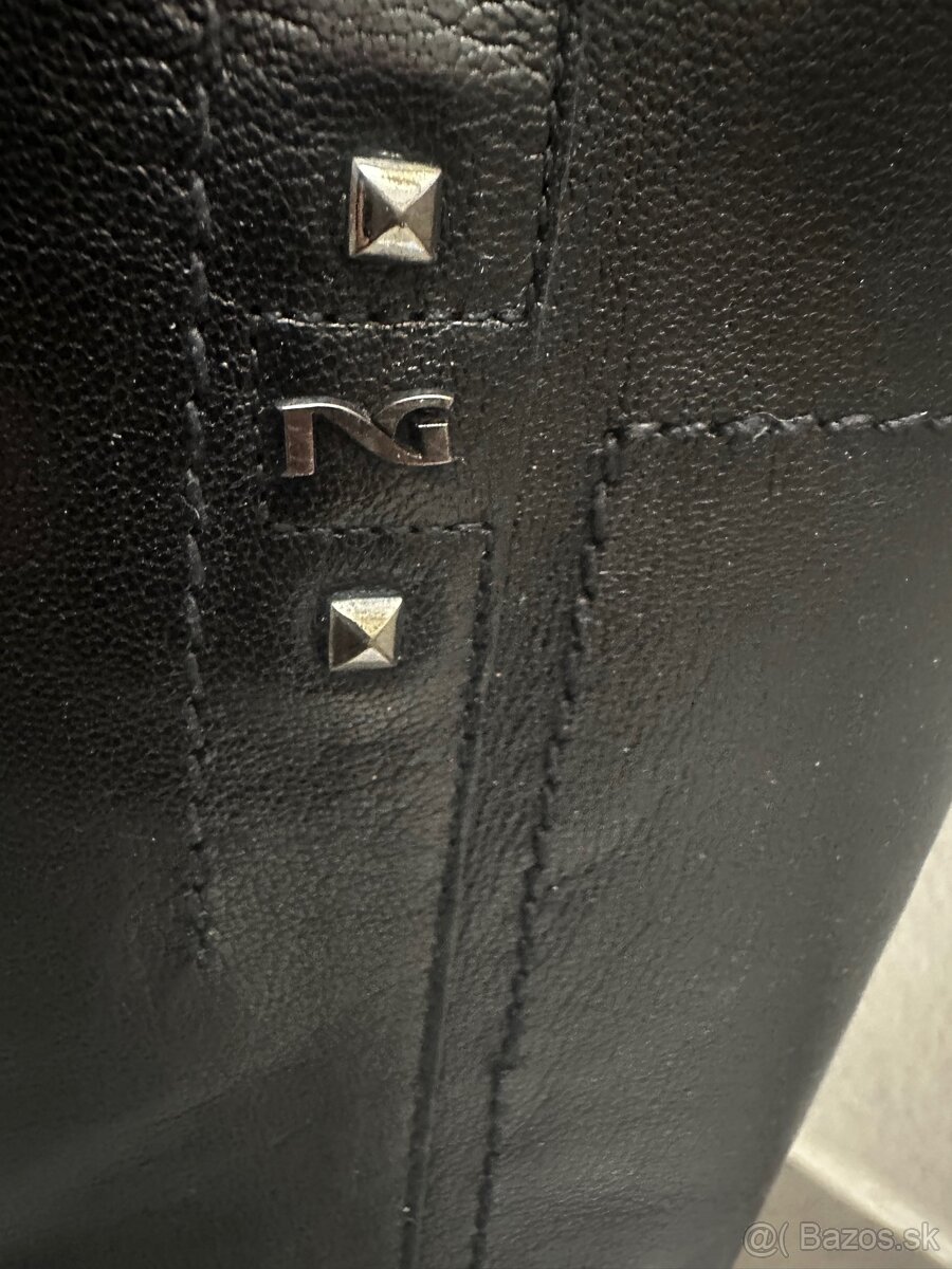 Čierne kožené čižmy NG - 4