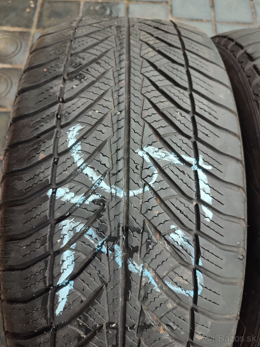 245/45 R18 Goodyear RSC - 4