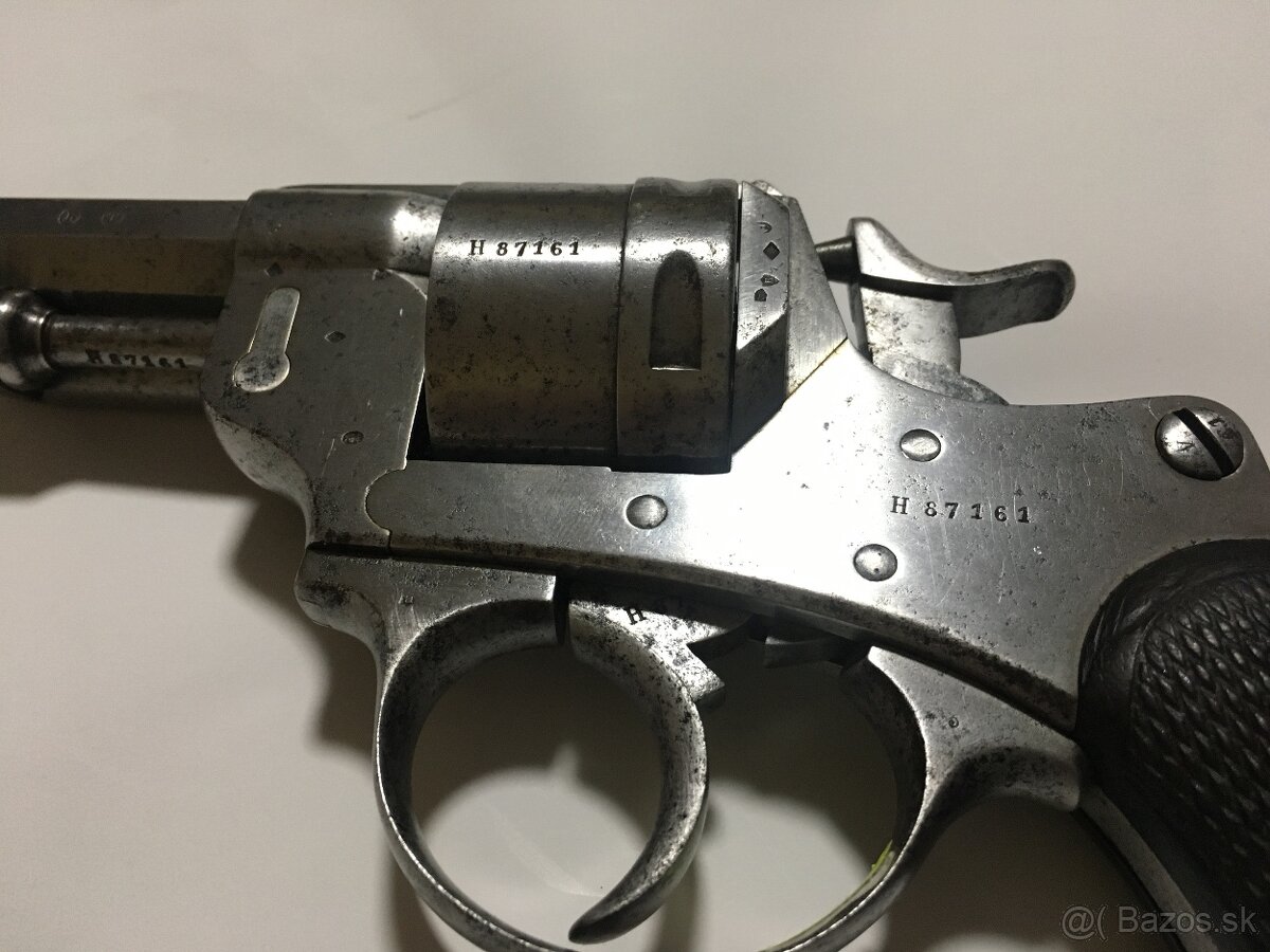 Historický revolver - 4