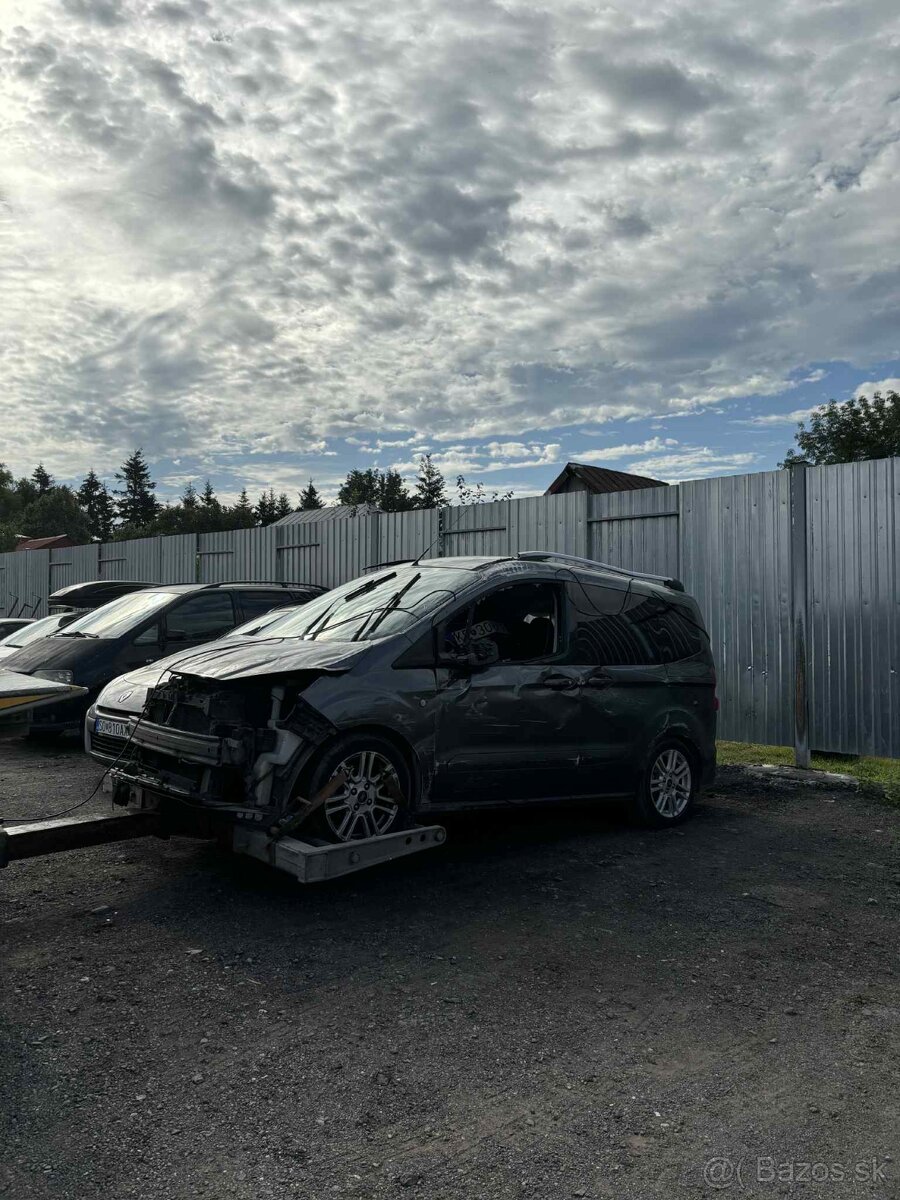 Ford tourneo courier - 4