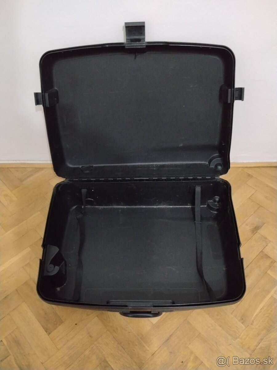 Pevný kufor - 4