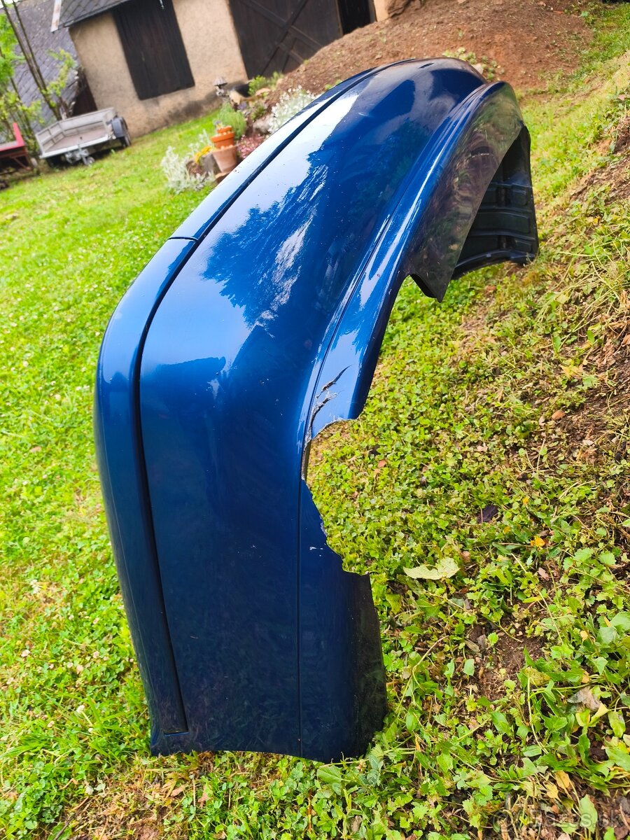 BMW E39 kapota, nárazník - 4