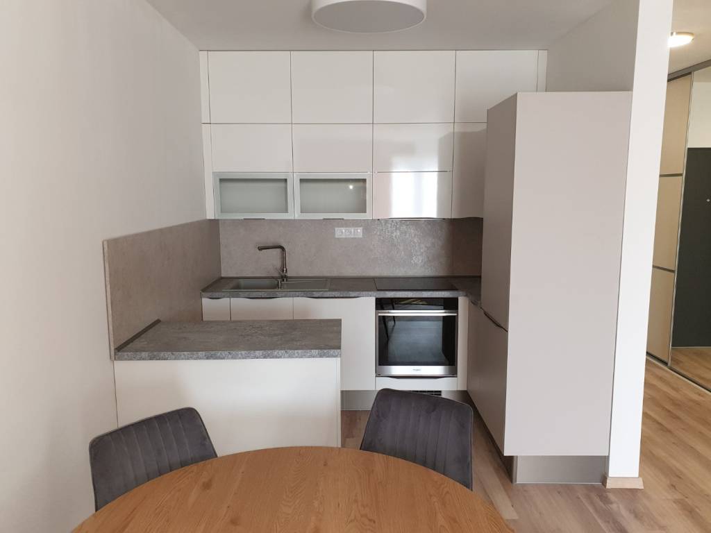 PRENÁJOM - 3 izbový byt v novostavbe Tabáň - Nitra, Centrum - 4