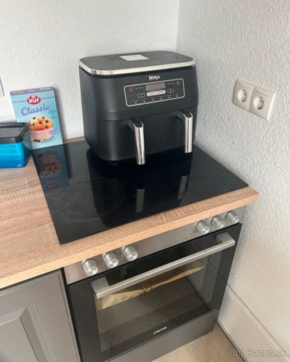 Nová šedá kuchyňská linka se spotřebiči,5648 - 4