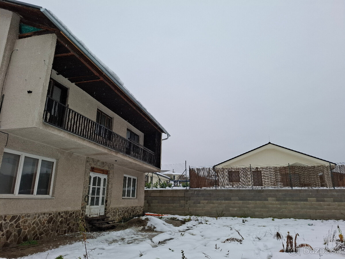 Predám rodinný dom v obci Chrastné pri Vajkovciach - 4