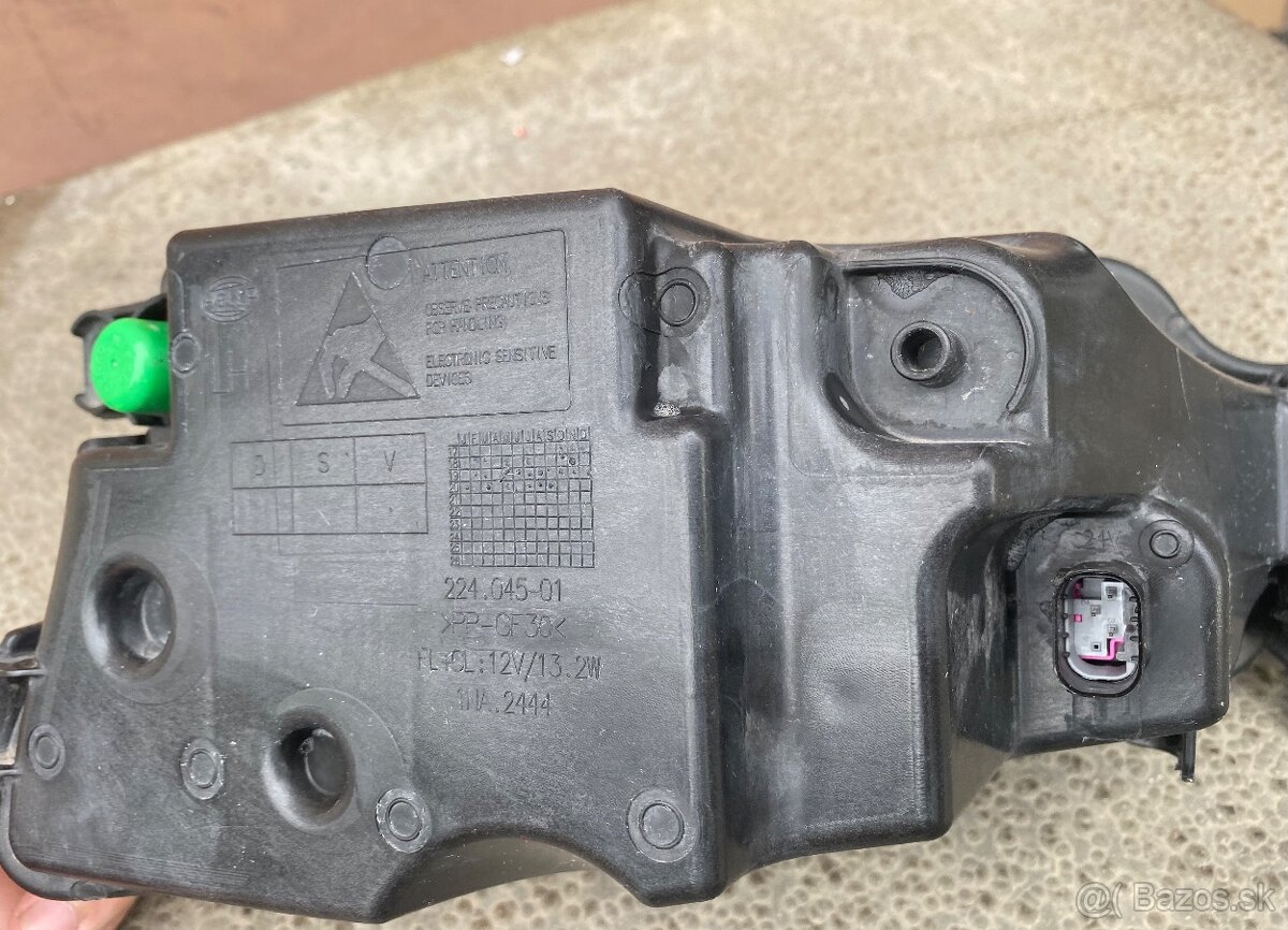 VW Passat B8 lift lava predna hmlovka - 4