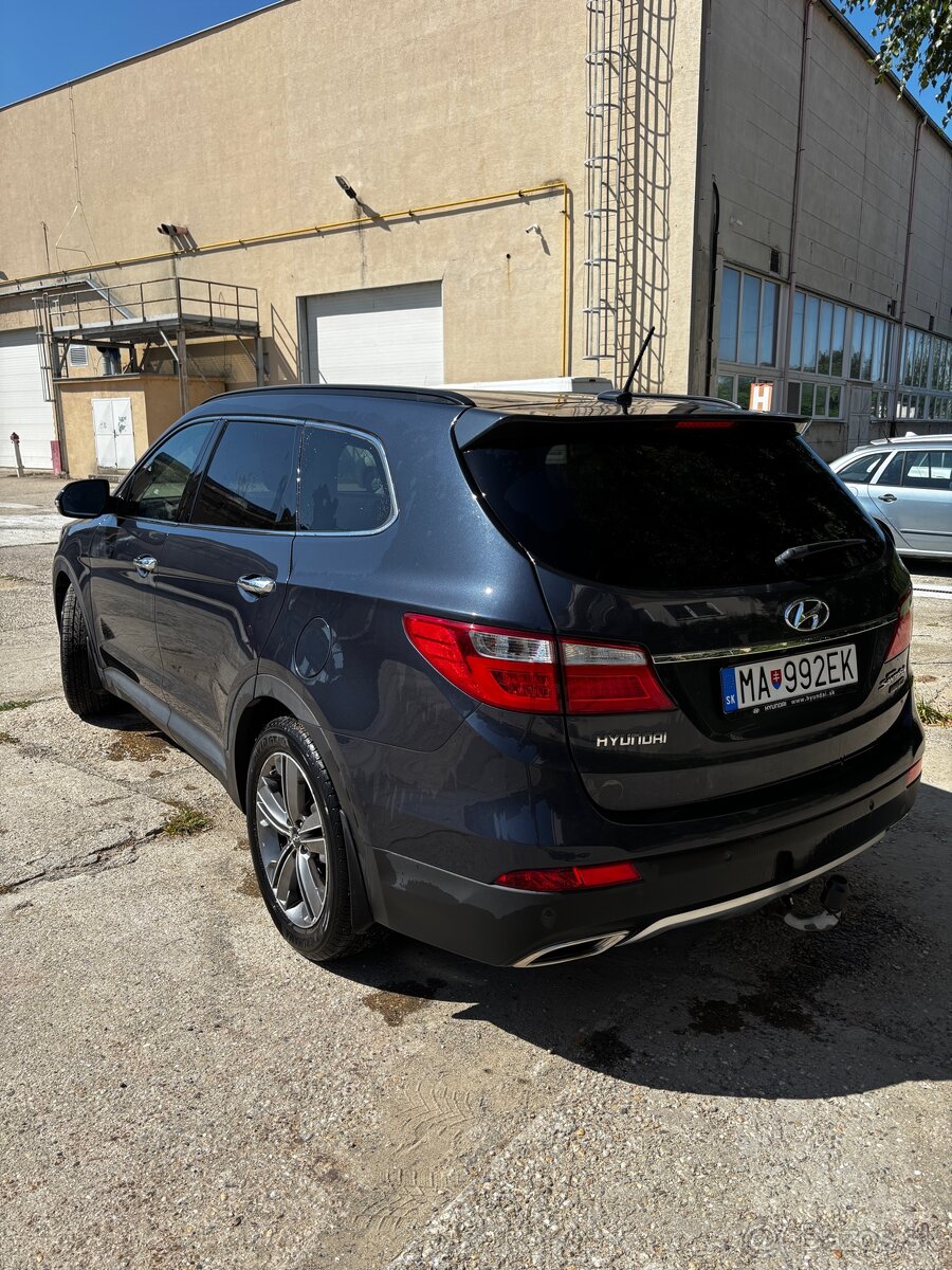 Hyundai Grand santa fe - 4
