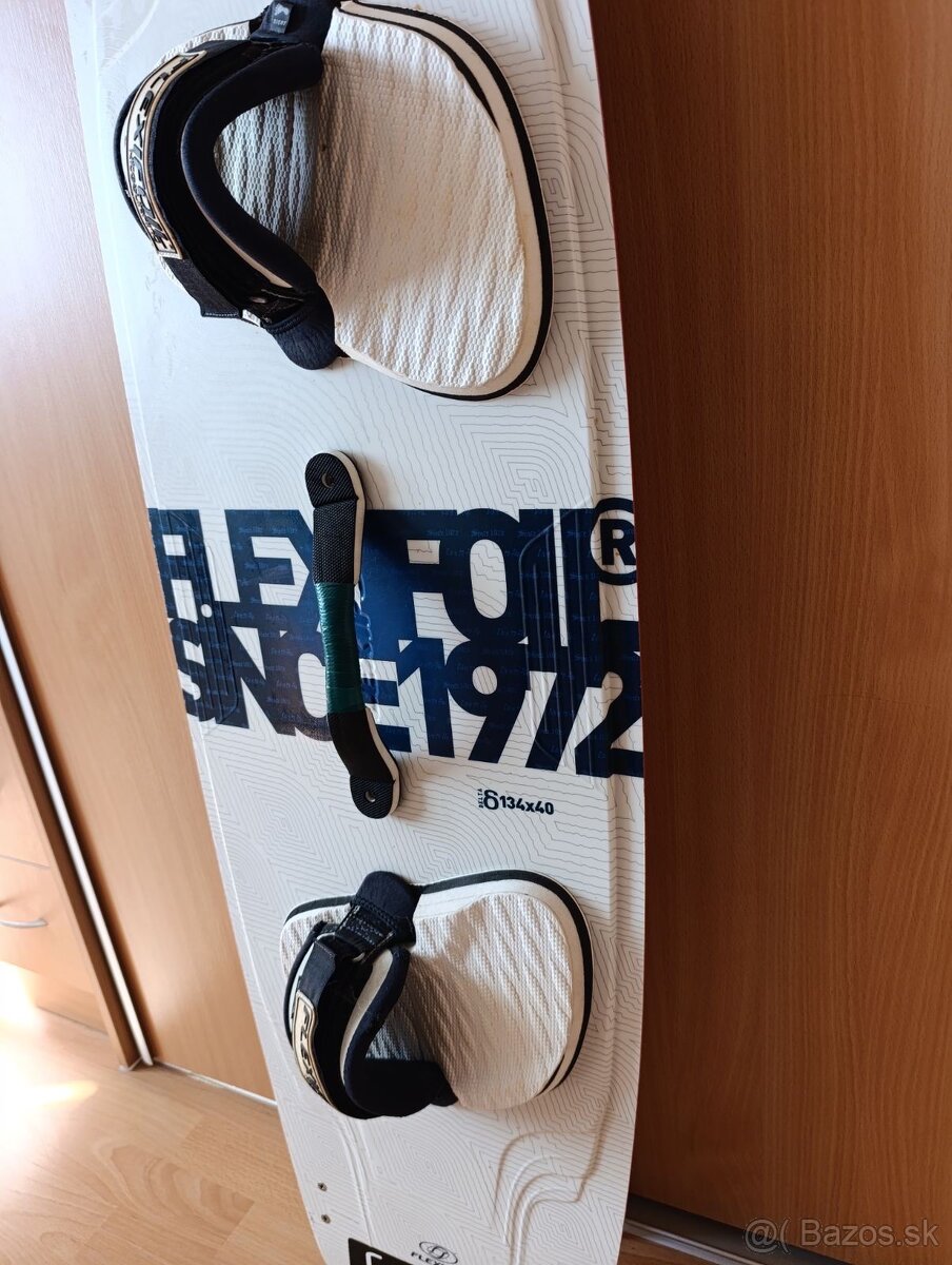 Wakeboard / kiteboard - 4