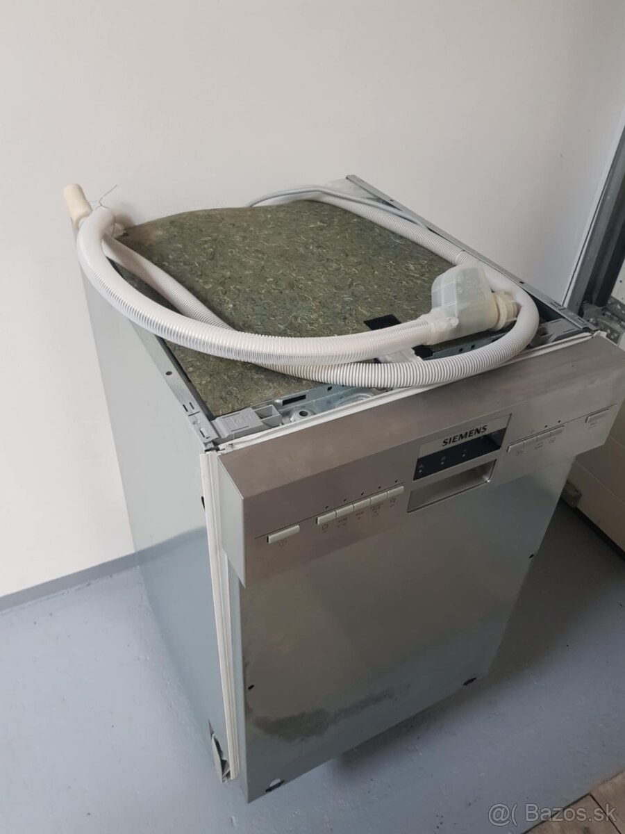 Umývačka riadu 45 cm Siemens - 4