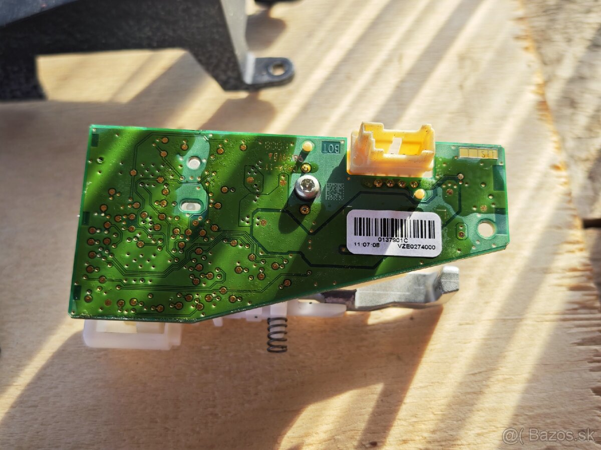 E91/M47 120kw zámok volantu - 4