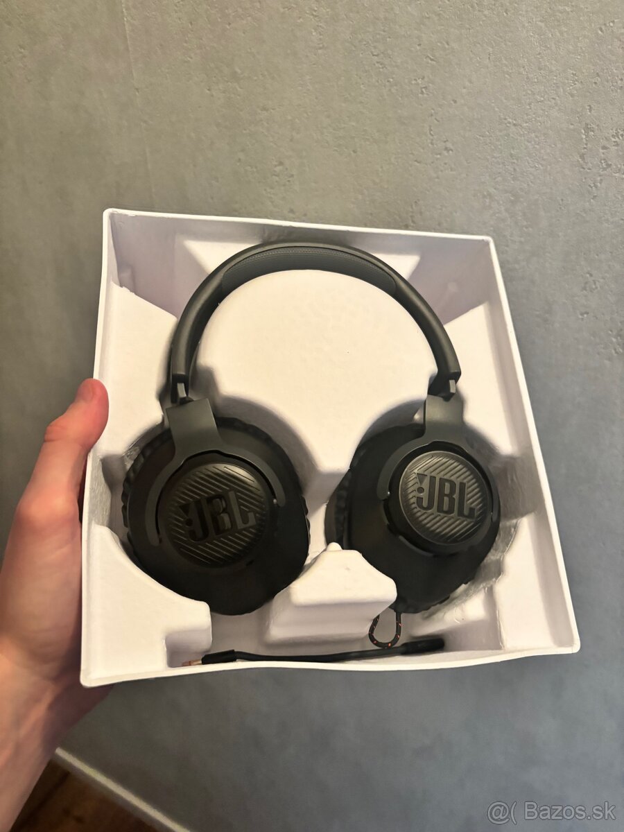 JBL Quantum 100 – herné slúchadlá - 4