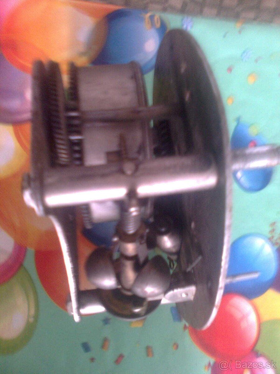 KUFRÍK ELEKTROVECI - 4