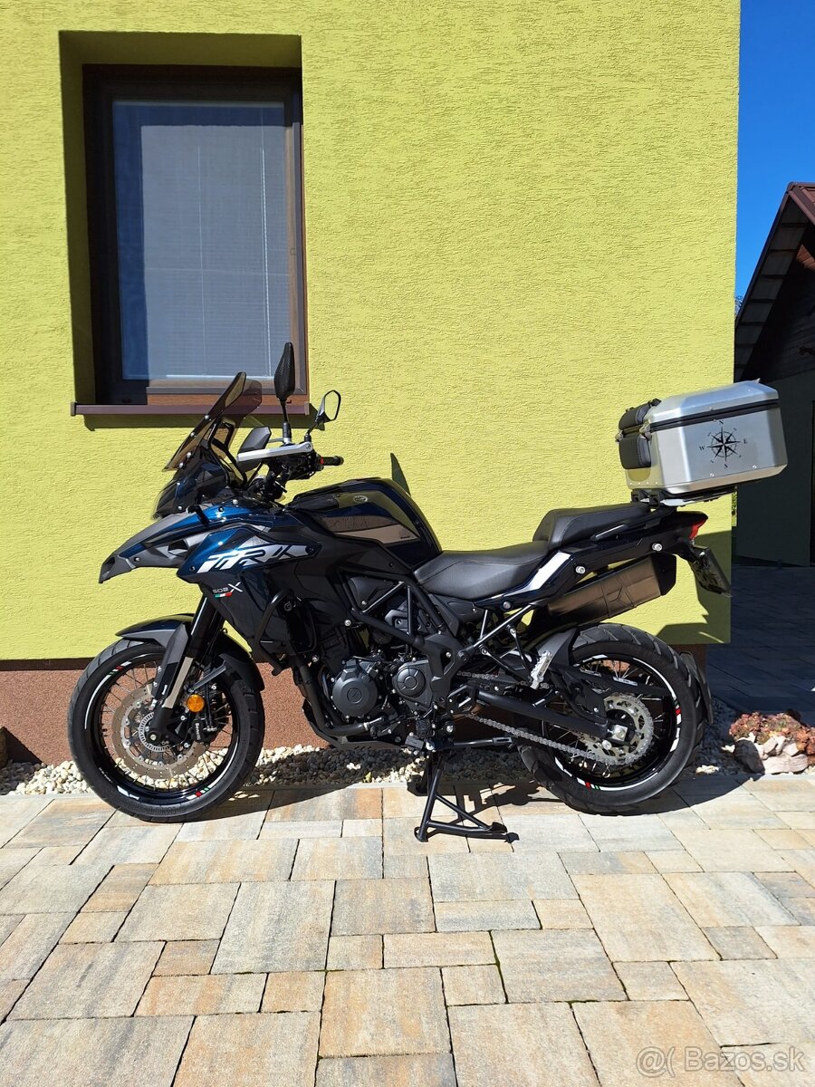 Benelli trk 502 x - 4