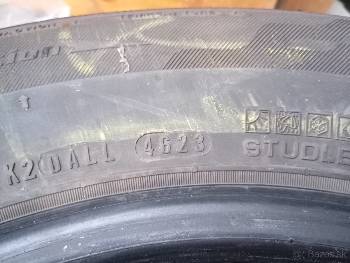Celoročne pneu a plechové disky - 4