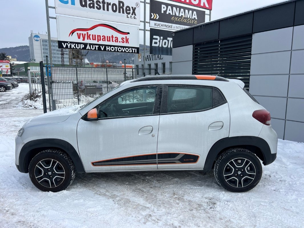 Dacia Spring 26.8 kWh 45k Comfort Plus - 4