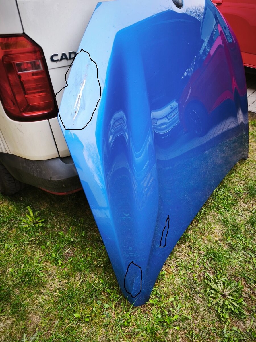 BMW X1 F48, kapota - 4