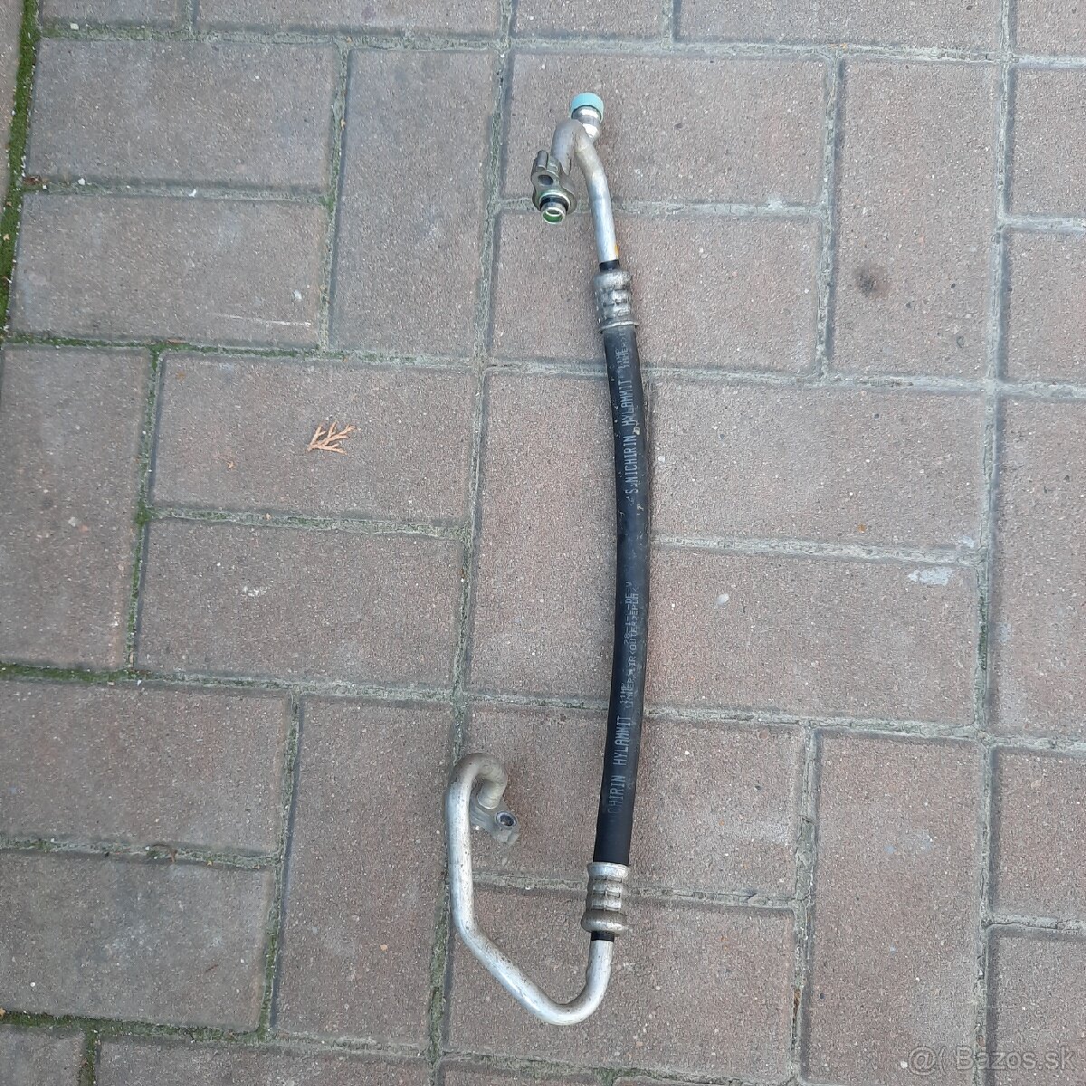 Mazda 2 hadica na klimu - 4