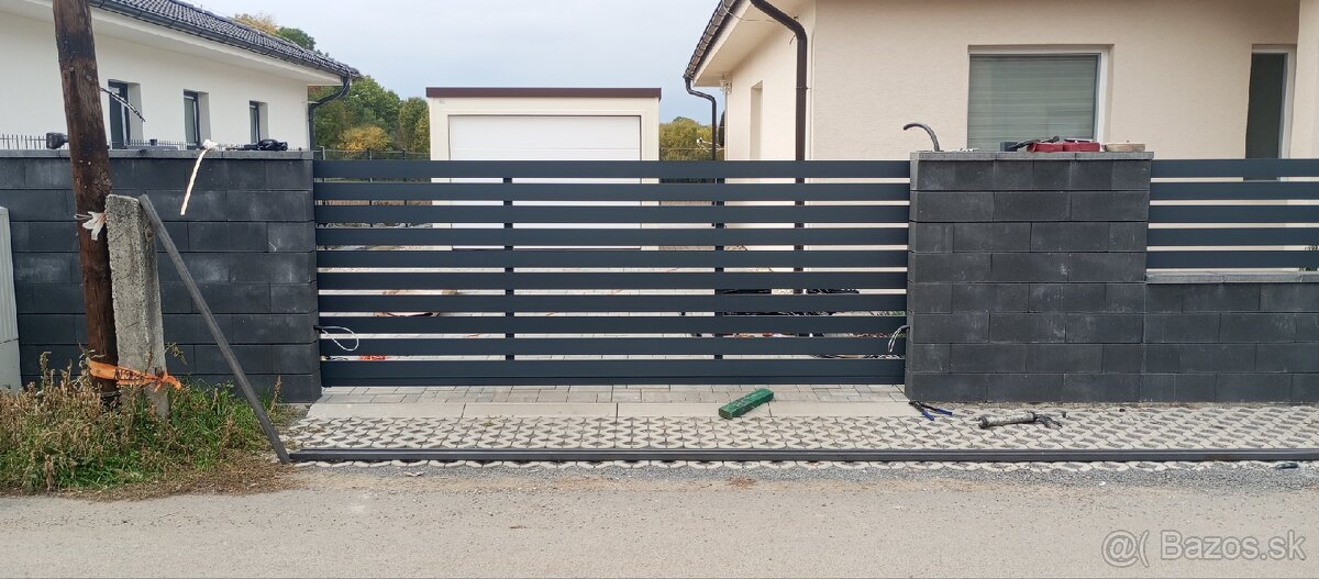 Posuvná brána,teleskopická brána,samonosná,dvojkrídlová - 4