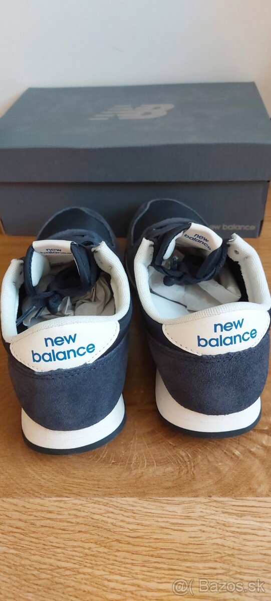 Tmavomodré tenisky New Balance 36 / Nové - 4
