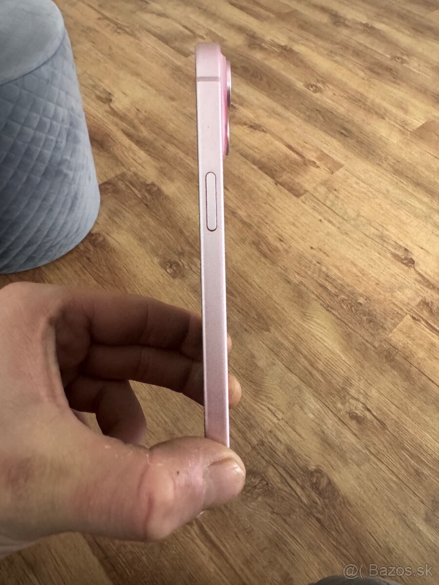 Apple iPhone 15 Pink 128gb - 4