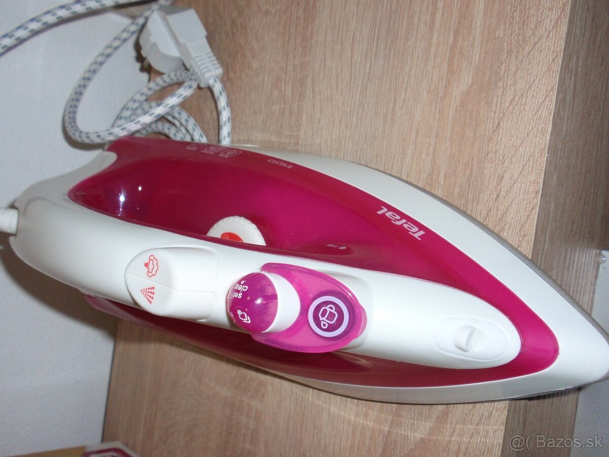 Tefal Inicio 1800W / ruzova - 4