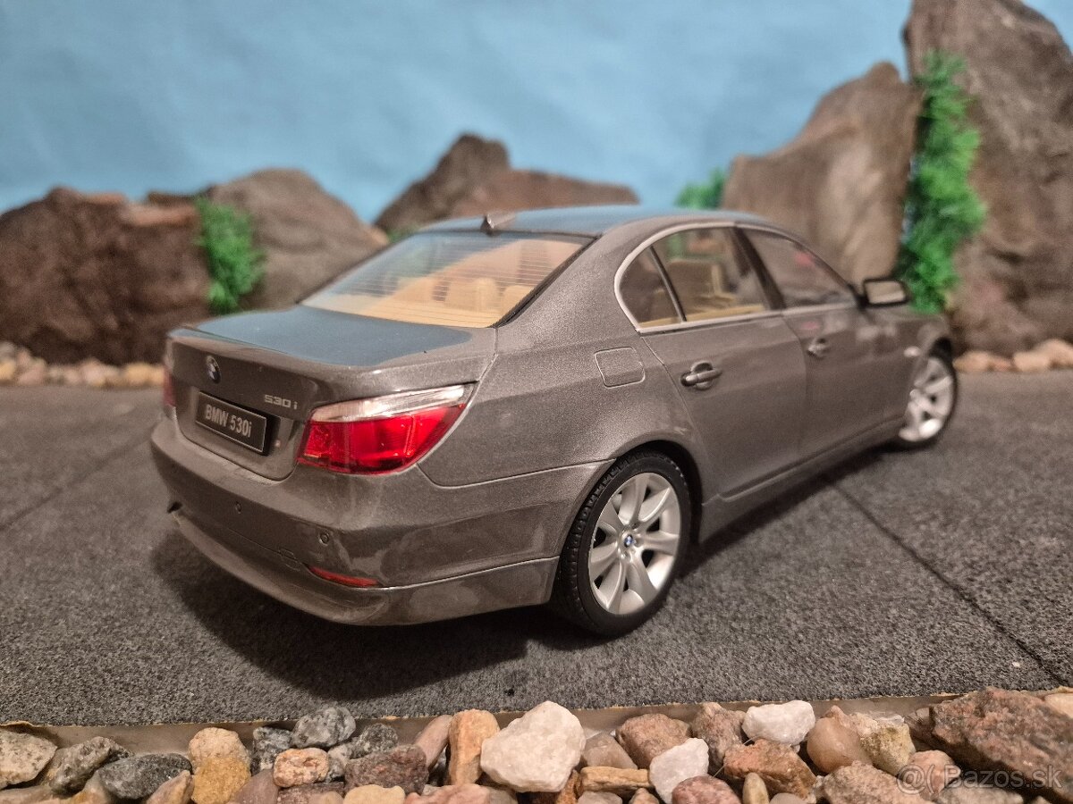 Prodám model 1:18 BMW 5 series - 4