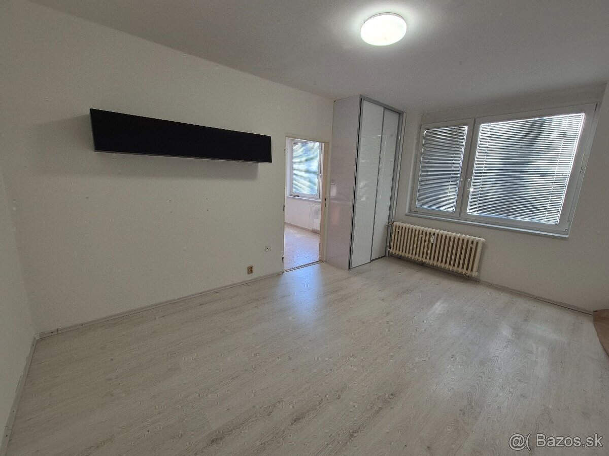 1-izbový byt – Komárno - 4