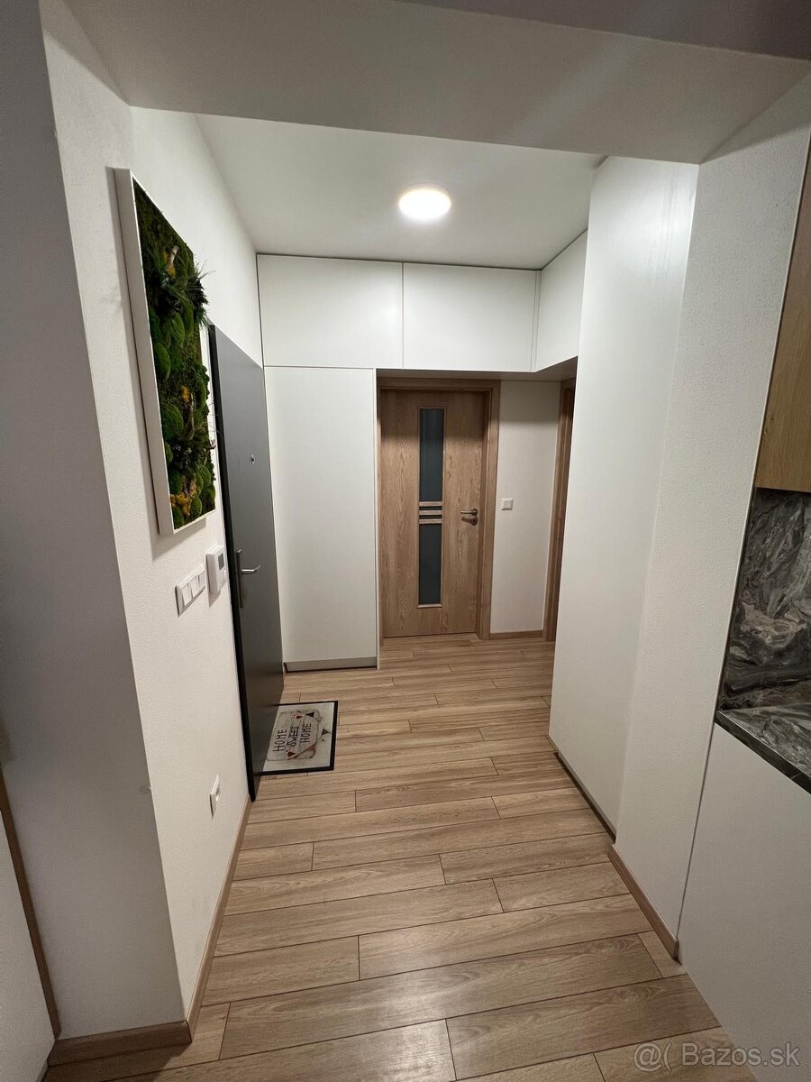 Pekný 2-izbový byt na prenájom - 4