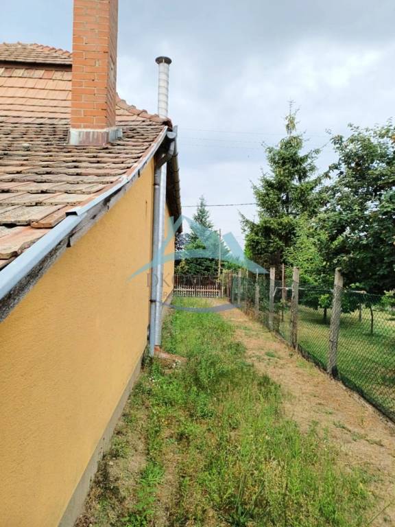 Na predaj samostatný rodinný dom v Ipolyveci vo veľmi dobrom - 4