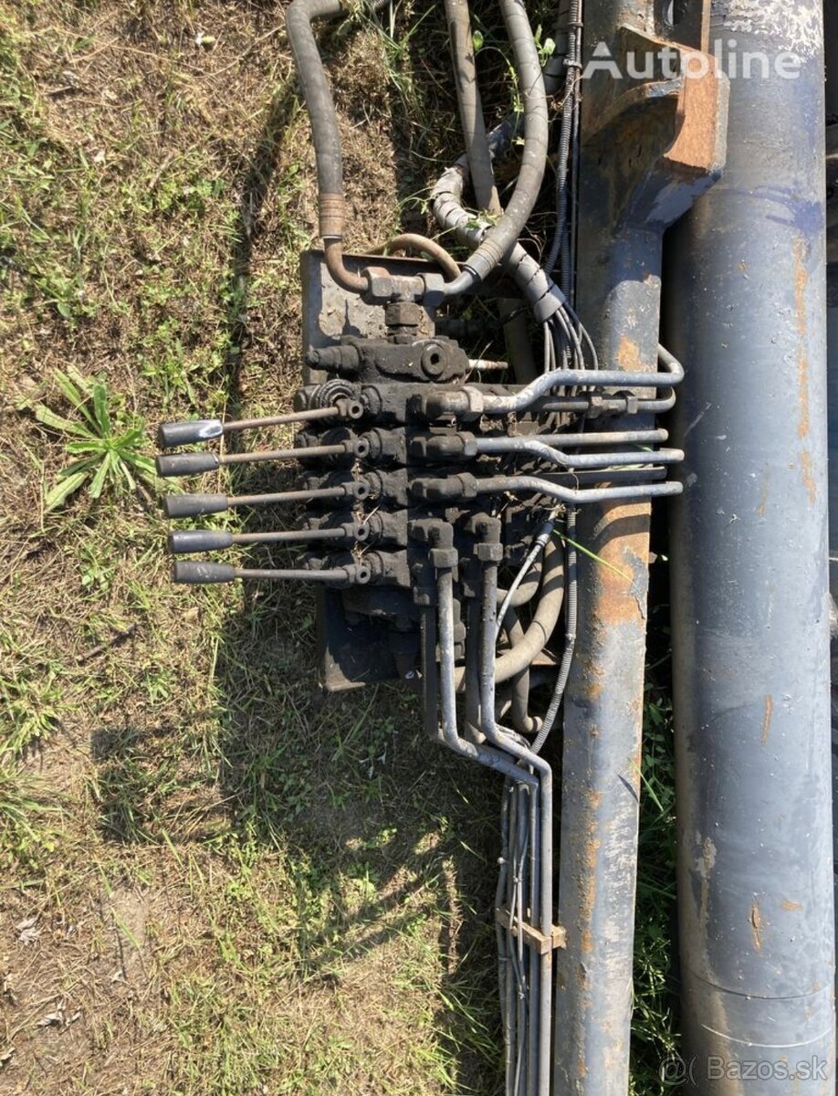 Nadstavba Hakovy nosič s miestom na HR - 4