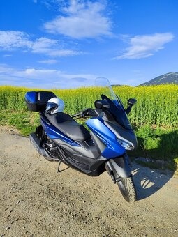 Predám Honda Forza 125, r.v. 2023 – 1. majiteľ, 6 300 km, - 4